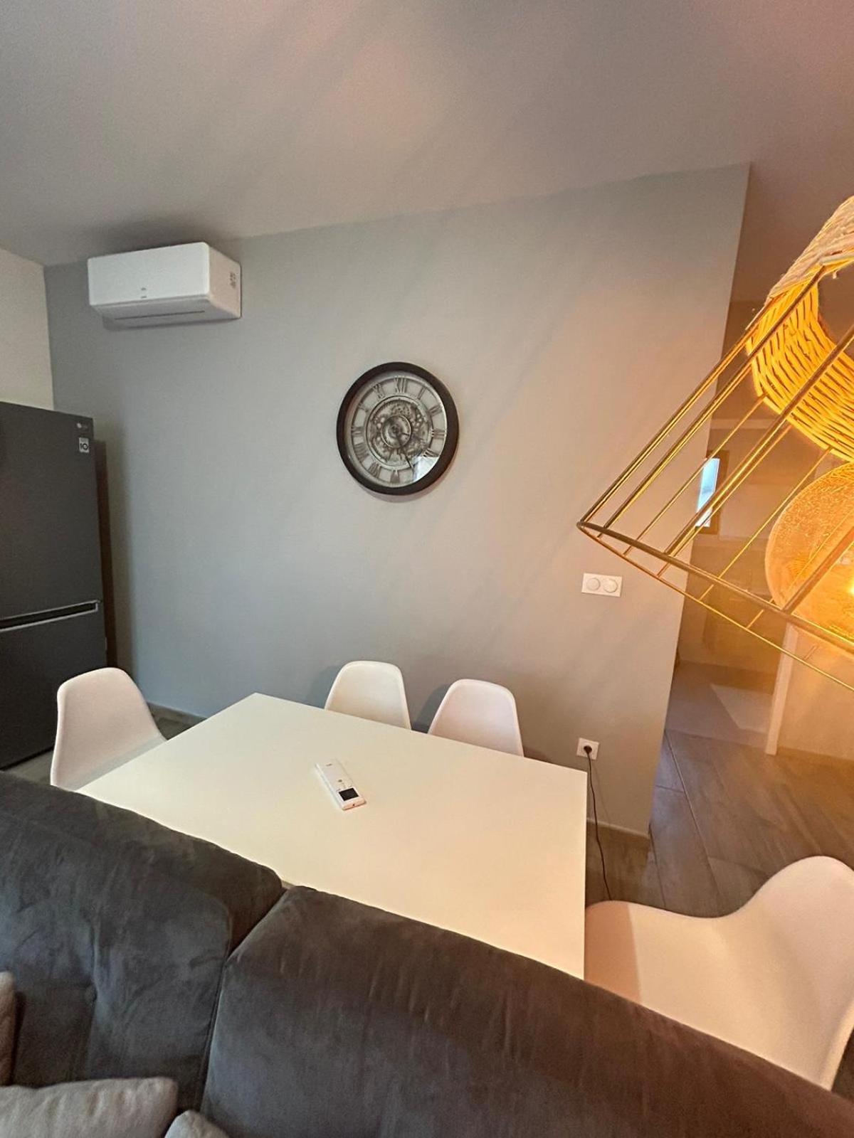 Bella Vista, Parking Gratuit, 5 Min Auxerre Apartment Monéteau Exterior foto